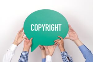 La propiedad intelectual protege los derechos del autor sobre su obra
