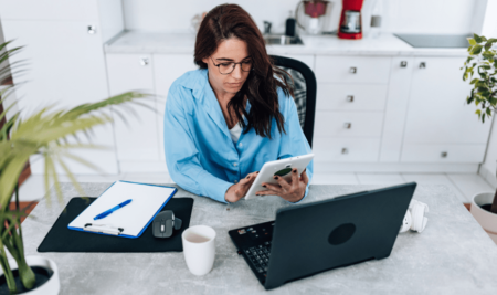 Community manager funciones: todo lo que debes saber sobre esta figura clave del mundo digital