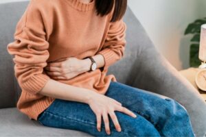 Descubre más sobre el corte de digestión síntomas, la duración y las medidas recomendadas ante un corte de digestión.