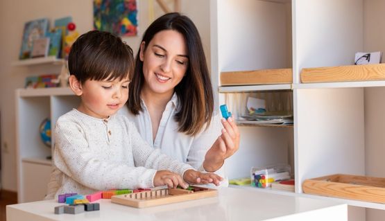 montessori-con-inteligencia-artificial montessori-con-inteligencia-artificial