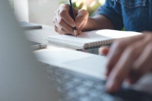 Conoce la formación online flexible y de calidad: Sefhor Formación entre los mejores del Ranking Financial 2025.